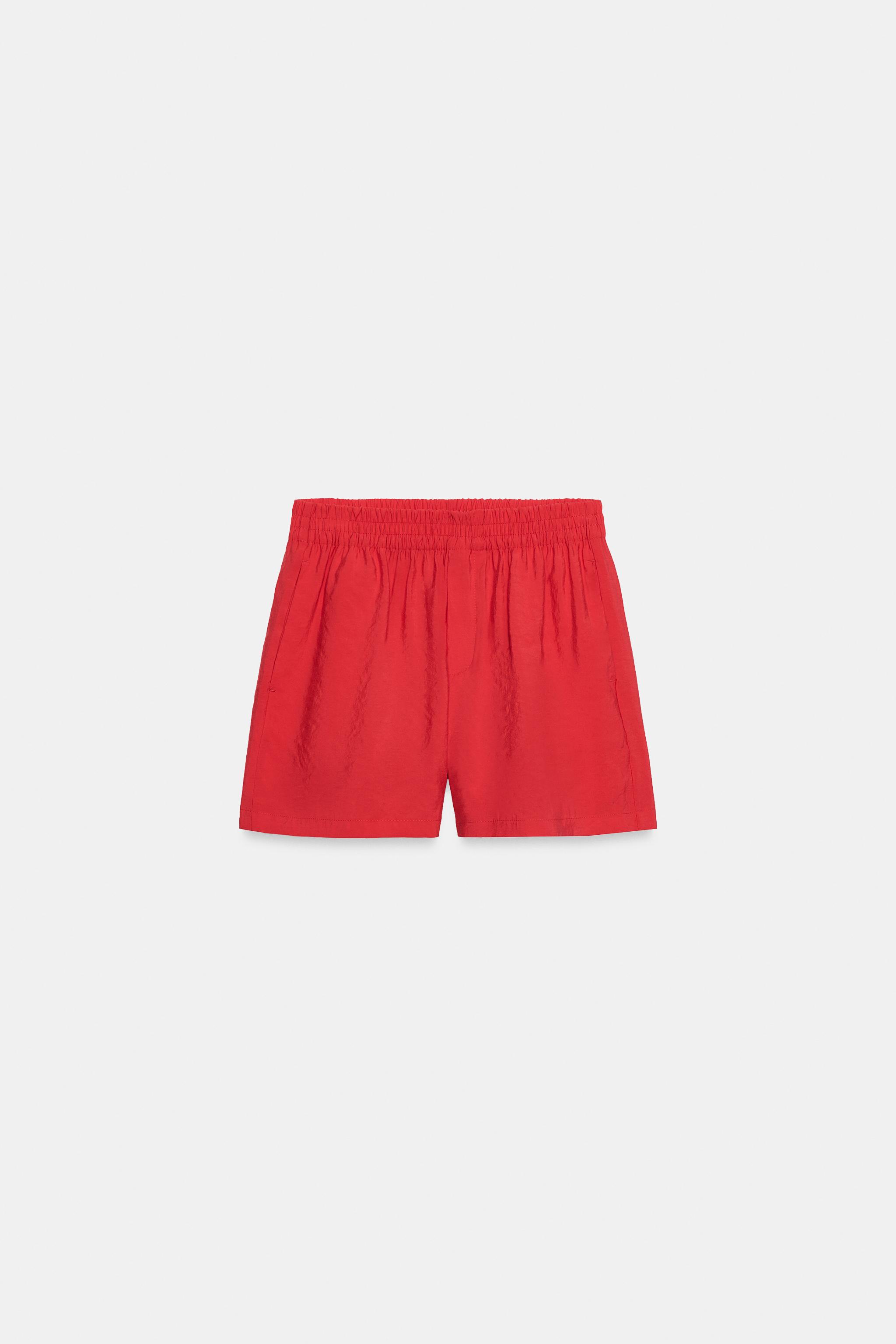 FLOWY SHORTS WITH ELASTIC WAIST